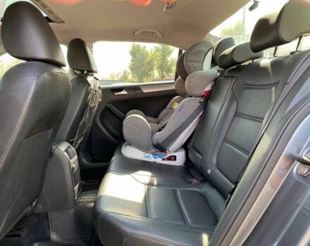 Серый Фольксваген Джетта, объемом двигателя 1.8 л и пробегом 131 тыс. км за 9700 $, фото 19 на Automoto.ua