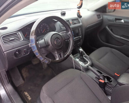 Серый Фольксваген Джетта, объемом двигателя 2 л и пробегом 107 тыс. км за 7500 $, фото 17 на Automoto.ua