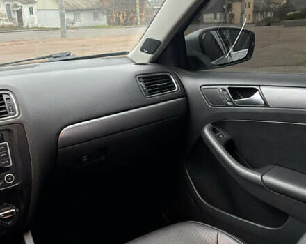 Сірий Фольксваген Джетта, об'ємом двигуна 1.97 л та пробігом 230 тис. км за 10800 $, фото 28 на Automoto.ua