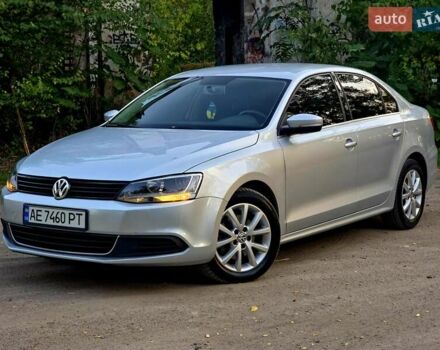 Серый Фольксваген Джетта, объемом двигателя 1.8 л и пробегом 177 тыс. км за 9900 $, фото 1 на Automoto.ua