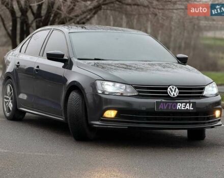Сірий Фольксваген Джетта, об'ємом двигуна 1.8 л та пробігом 178 тис. км за 11000 $, фото 3 на Automoto.ua