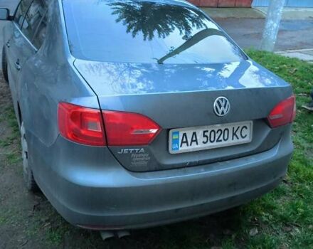 Сірий Фольксваген Джетта, об'ємом двигуна 2 л та пробігом 280 тис. км за 9000 $, фото 3 на Automoto.ua