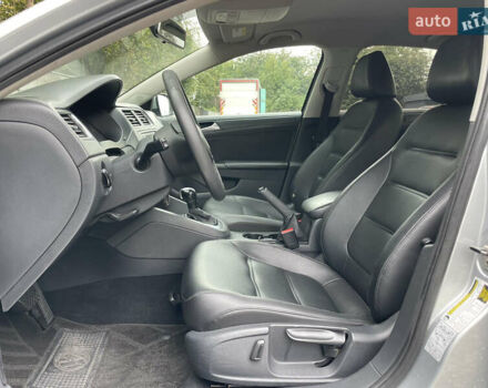 Серый Фольксваген Джетта, объемом двигателя 1.8 л и пробегом 225 тыс. км за 7290 $, фото 20 на Automoto.ua