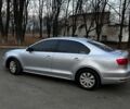 Сірий Фольксваген Джетта, об'ємом двигуна 2 л та пробігом 212 тис. км за 9000 $, фото 2 на Automoto.ua