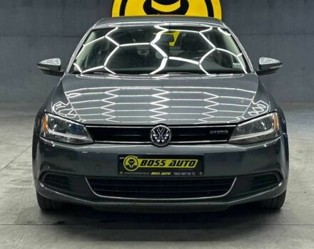 Сірий Фольксваген Джетта, об'ємом двигуна 1.4 л та пробігом 238 тис. км за 9900 $, фото 1 на Automoto.ua