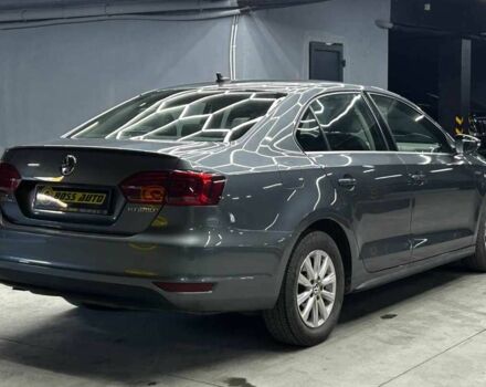 Сірий Фольксваген Джетта, об'ємом двигуна 1.4 л та пробігом 238 тис. км за 9900 $, фото 5 на Automoto.ua