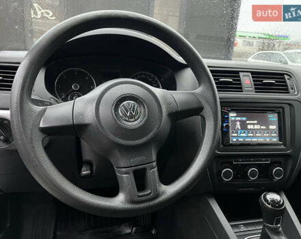 Серый Фольксваген Джетта, объемом двигателя 1.97 л и пробегом 127 тыс. км за 11999 $, фото 17 на Automoto.ua