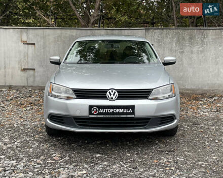 Серый Фольксваген Джетта, объемом двигателя 1.8 л и пробегом 225 тыс. км за 7290 $, фото 3 на Automoto.ua