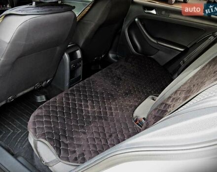 Серый Фольксваген Джетта, объемом двигателя 1.98 л и пробегом 174 тыс. км за 8900 $, фото 13 на Automoto.ua