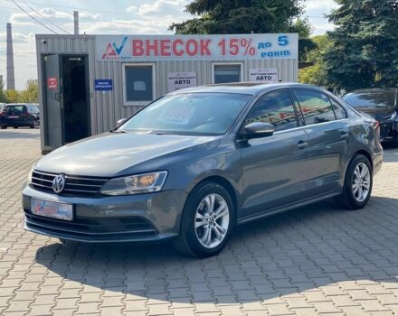 Серый Фольксваген Джетта, объемом двигателя 1.8 л и пробегом 131 тыс. км за 9700 $, фото 2 на Automoto.ua