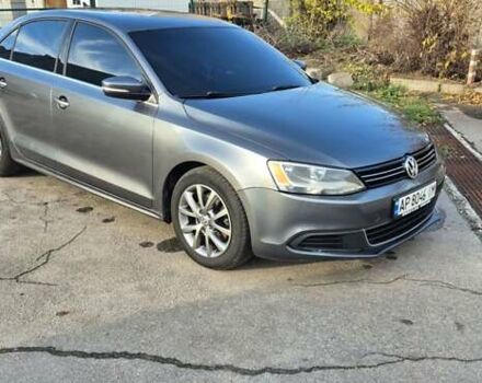 Серый Фольксваген Джетта, объемом двигателя 1.8 л и пробегом 176 тыс. км за 9200 $, фото 1 на Automoto.ua