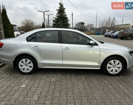 Серый Фольксваген Джетта, объемом двигателя 1.97 л и пробегом 127 тыс. км за 11999 $, фото 5 на Automoto.ua