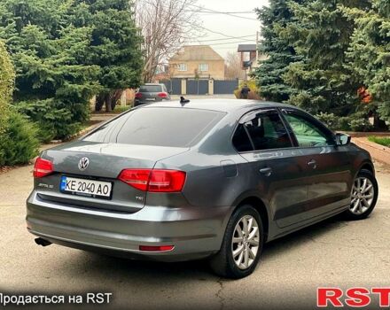 Серый Фольксваген Джетта, объемом двигателя 1.8 л и пробегом 119 тыс. км за 10000 $, фото 3 на Automoto.ua