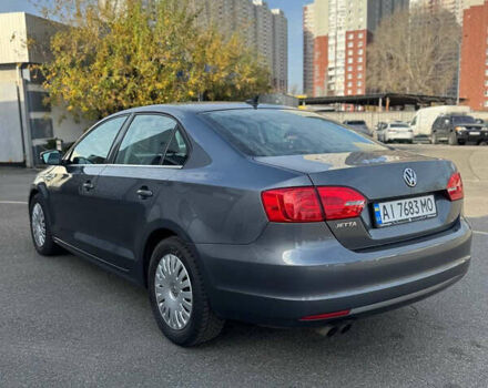Серый Фольксваген Джетта, объемом двигателя 1.8 л и пробегом 166 тыс. км за 7800 $, фото 3 на Automoto.ua