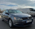 Серый Фольксваген Джетта, объемом двигателя 1.8 л и пробегом 166 тыс. км за 7700 $, фото 2 на Automoto.ua