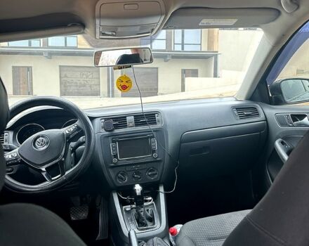 Серый Фольксваген Джетта, объемом двигателя 2 л и пробегом 240 тыс. км за 8700 $, фото 4 на Automoto.ua