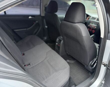 Сірий Фольксваген Джетта, об'ємом двигуна 2 л та пробігом 182 тис. км за 6200 $, фото 15 на Automoto.ua