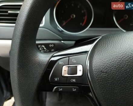 Серый Фольксваген Джетта, объемом двигателя 1.8 л и пробегом 127 тыс. км за 12100 $, фото 19 на Automoto.ua