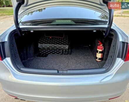 Серый Фольксваген Джетта, объемом двигателя 1.8 л и пробегом 177 тыс. км за 9900 $, фото 25 на Automoto.ua