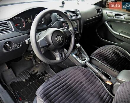 Серый Фольксваген Джетта, объемом двигателя 1.98 л и пробегом 174 тыс. км за 8900 $, фото 5 на Automoto.ua