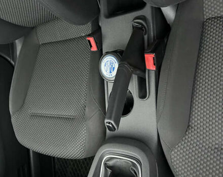 Серый Фольксваген Джетта, объемом двигателя 1.97 л и пробегом 127 тыс. км за 11999 $, фото 14 на Automoto.ua