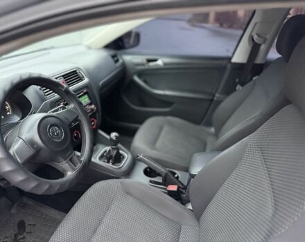 Сірий Фольксваген Джетта, об'ємом двигуна 2 л та пробігом 182 тис. км за 6200 $, фото 10 на Automoto.ua