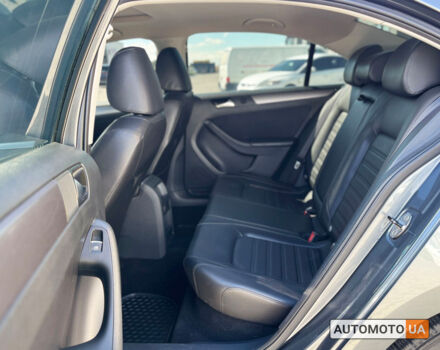 Серый Фольксваген Джетта, объемом двигателя 1.8 л и пробегом 261 тыс. км за 10300 $, фото 28 на Automoto.ua