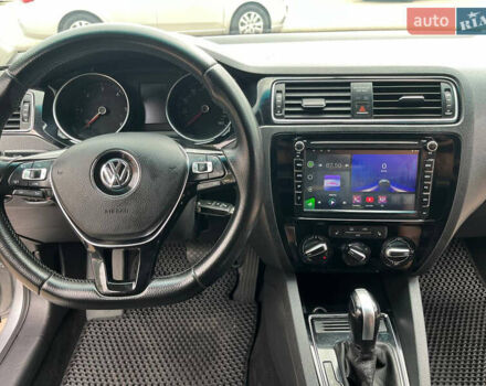 Сірий Фольксваген Джетта, об'ємом двигуна 2 л та пробігом 272 тис. км за 9900 $, фото 8 на Automoto.ua