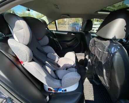 Серый Фольксваген Джетта, объемом двигателя 1.8 л и пробегом 131 тыс. км за 9700 $, фото 20 на Automoto.ua