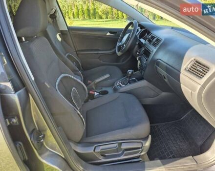 Сірий Фольксваген Джетта, об'ємом двигуна 1.98 л та пробігом 195 тис. км за 9100 $, фото 9 на Automoto.ua