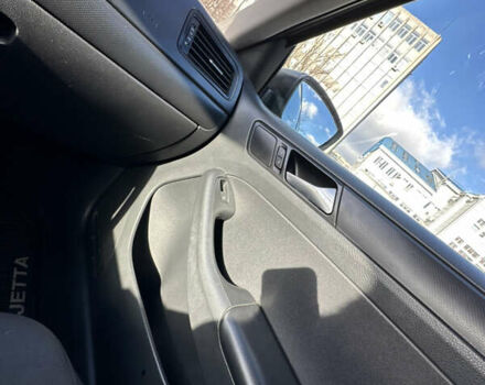 Серый Фольксваген Джетта, объемом двигателя 2 л и пробегом 234 тыс. км за 9900 $, фото 12 на Automoto.ua