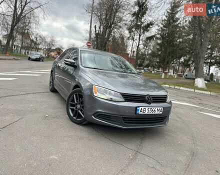Серый Фольксваген Джетта, объемом двигателя 1.8 л и пробегом 228 тыс. км за 6999 $, фото 1 на Automoto.ua