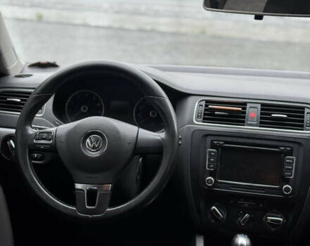 Серый Фольксваген Джетта, объемом двигателя 1.8 л и пробегом 243 тыс. км за 7999 $, фото 15 на Automoto.ua