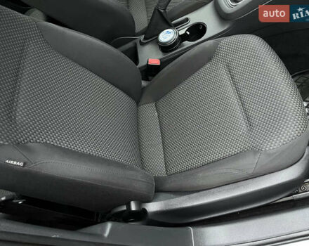 Серый Фольксваген Джетта, объемом двигателя 1.97 л и пробегом 127 тыс. км за 11999 $, фото 31 на Automoto.ua