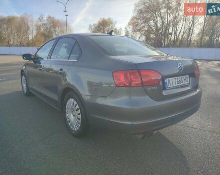 Серый Фольксваген Джетта, объемом двигателя 1.8 л и пробегом 165 тыс. км за 7700 $, фото 6 на Automoto.ua