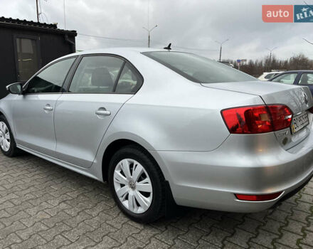 Серый Фольксваген Джетта, объемом двигателя 1.97 л и пробегом 127 тыс. км за 11999 $, фото 2 на Automoto.ua