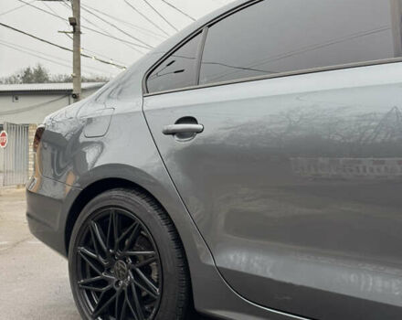 Серый Фольксваген Джетта, объемом двигателя 1.98 л и пробегом 188 тыс. км за 11500 $, фото 7 на Automoto.ua