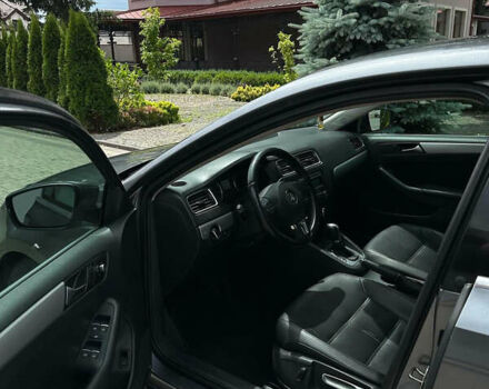 Сірий Фольксваген Джетта, об'ємом двигуна 1.8 л та пробігом 146 тис. км за 9300 $, фото 6 на Automoto.ua