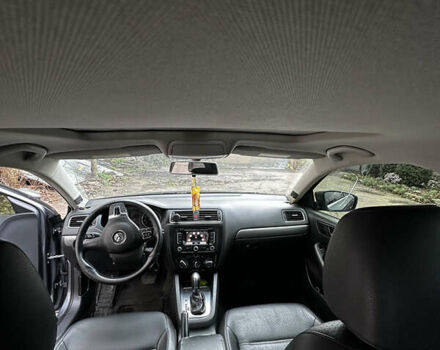 Серый Фольксваген Джетта, объемом двигателя 1.97 л и пробегом 260 тыс. км за 11000 $, фото 33 на Automoto.ua