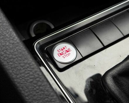 Серый Фольксваген Джетта, объемом двигателя 1.8 л и пробегом 178 тыс. км за 11000 $, фото 13 на Automoto.ua