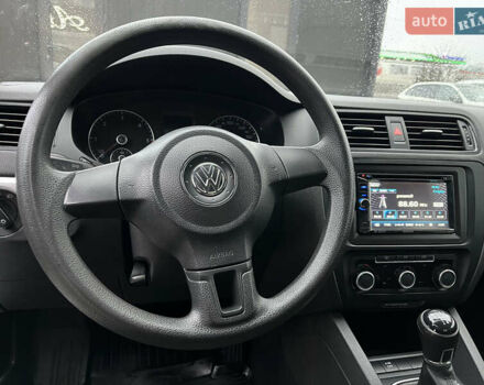 Серый Фольксваген Джетта, объемом двигателя 2 л и пробегом 127 тыс. км за 11900 $, фото 18 на Automoto.ua