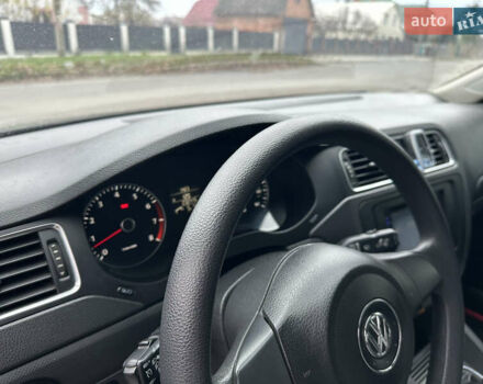 Серый Фольксваген Джетта, объемом двигателя 1.8 л и пробегом 228 тыс. км за 6999 $, фото 26 на Automoto.ua