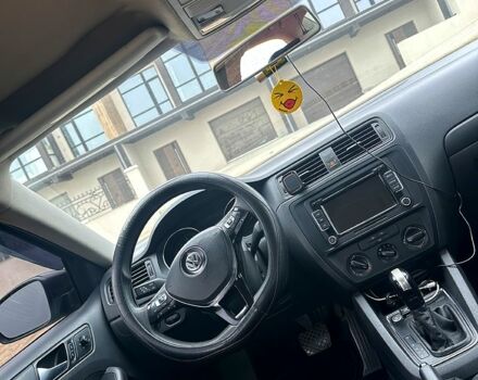 Серый Фольксваген Джетта, объемом двигателя 2 л и пробегом 240 тыс. км за 8700 $, фото 6 на Automoto.ua