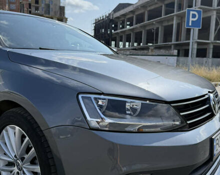 Серый Фольксваген Джетта, объемом двигателя 1.8 л и пробегом 123 тыс. км за 11000 $, фото 9 на Automoto.ua