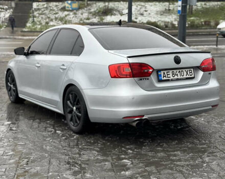 Серый Фольксваген Джетта, объемом двигателя 1.8 л и пробегом 243 тыс. км за 7999 $, фото 3 на Automoto.ua