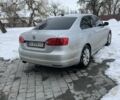 Серый Фольксваген Джетта, объемом двигателя 1.8 л и пробегом 241 тыс. км за 8500 $, фото 5 на Automoto.ua