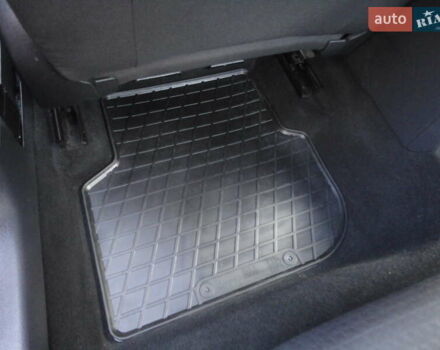 Серый Фольксваген Джетта, объемом двигателя 1.8 л и пробегом 127 тыс. км за 12100 $, фото 45 на Automoto.ua