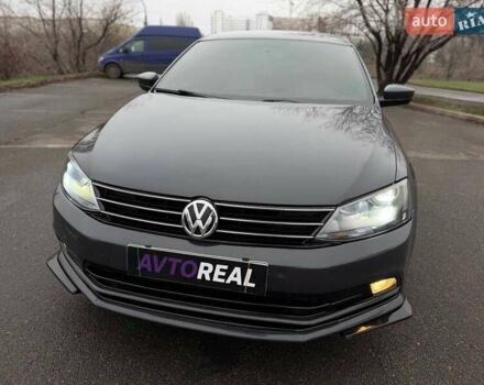 Сірий Фольксваген Джетта, об'ємом двигуна 1.8 л та пробігом 178 тис. км за 11000 $, фото 13 на Automoto.ua