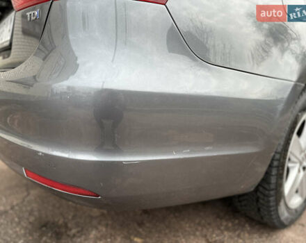 Серый Фольксваген Джетта, объемом двигателя 1.97 л и пробегом 260 тыс. км за 11000 $, фото 16 на Automoto.ua