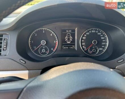 Серый Фольксваген Джетта, объемом двигателя 1.97 л и пробегом 120 тыс. км за 11000 $, фото 11 на Automoto.ua